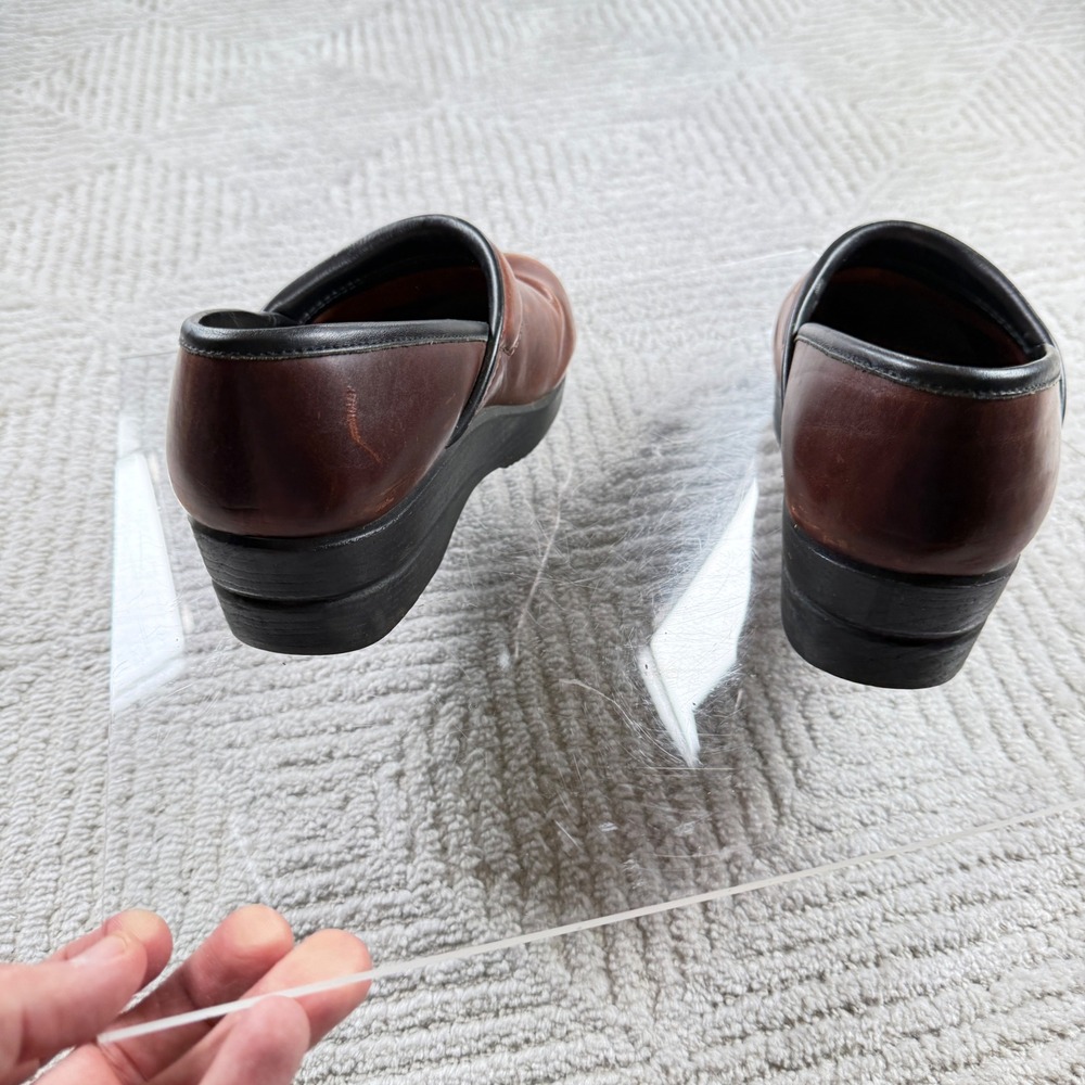 Ana-Tech Leather Clogs Womens 11 US Brown Slip On Work Shoes Mules 42 Distressed - Picture 4 of 13